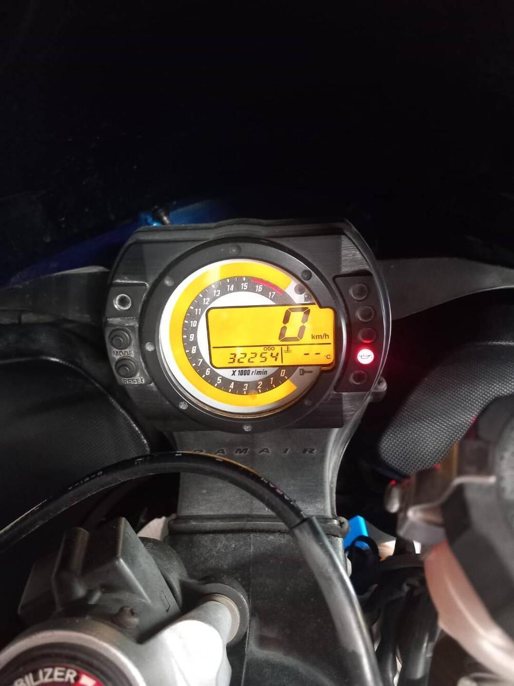 Kawasaki Ninja 636 ZX-6R (2005 - 06) (4)