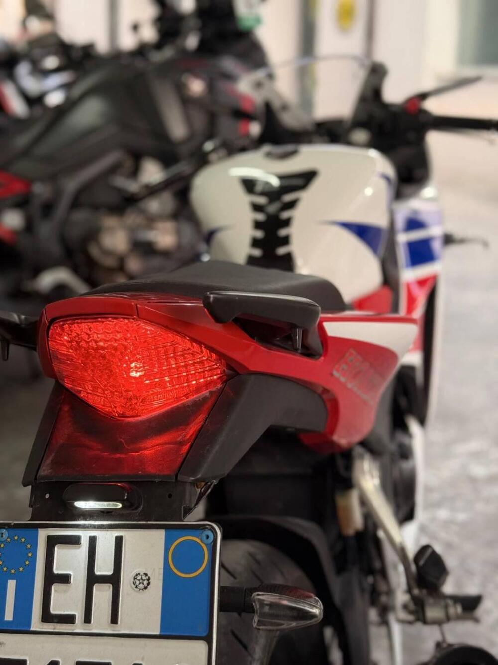 Honda CBR 300 R ABS (2014 - 17) (5)