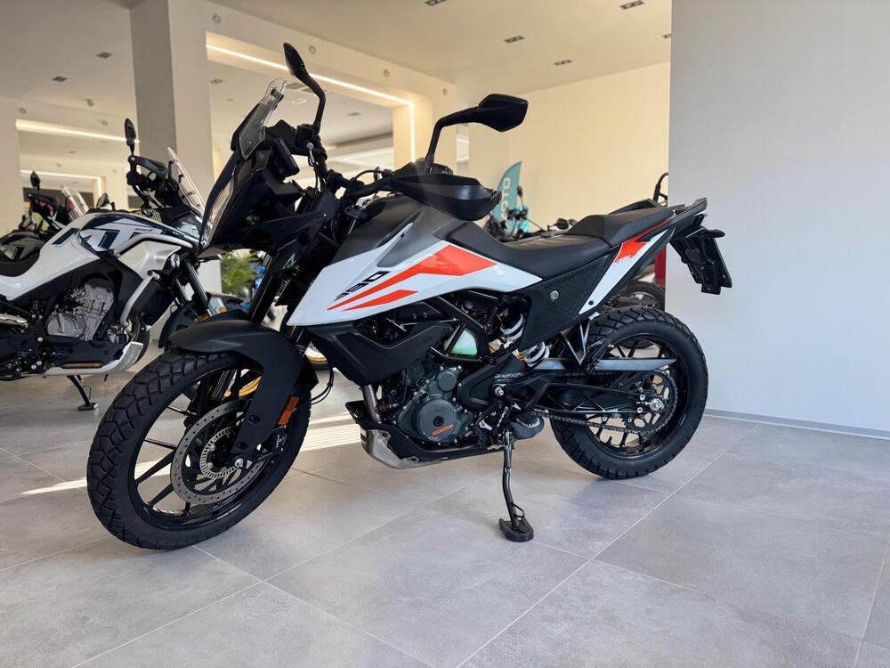 KTM 390 Adventure (2020) (2)