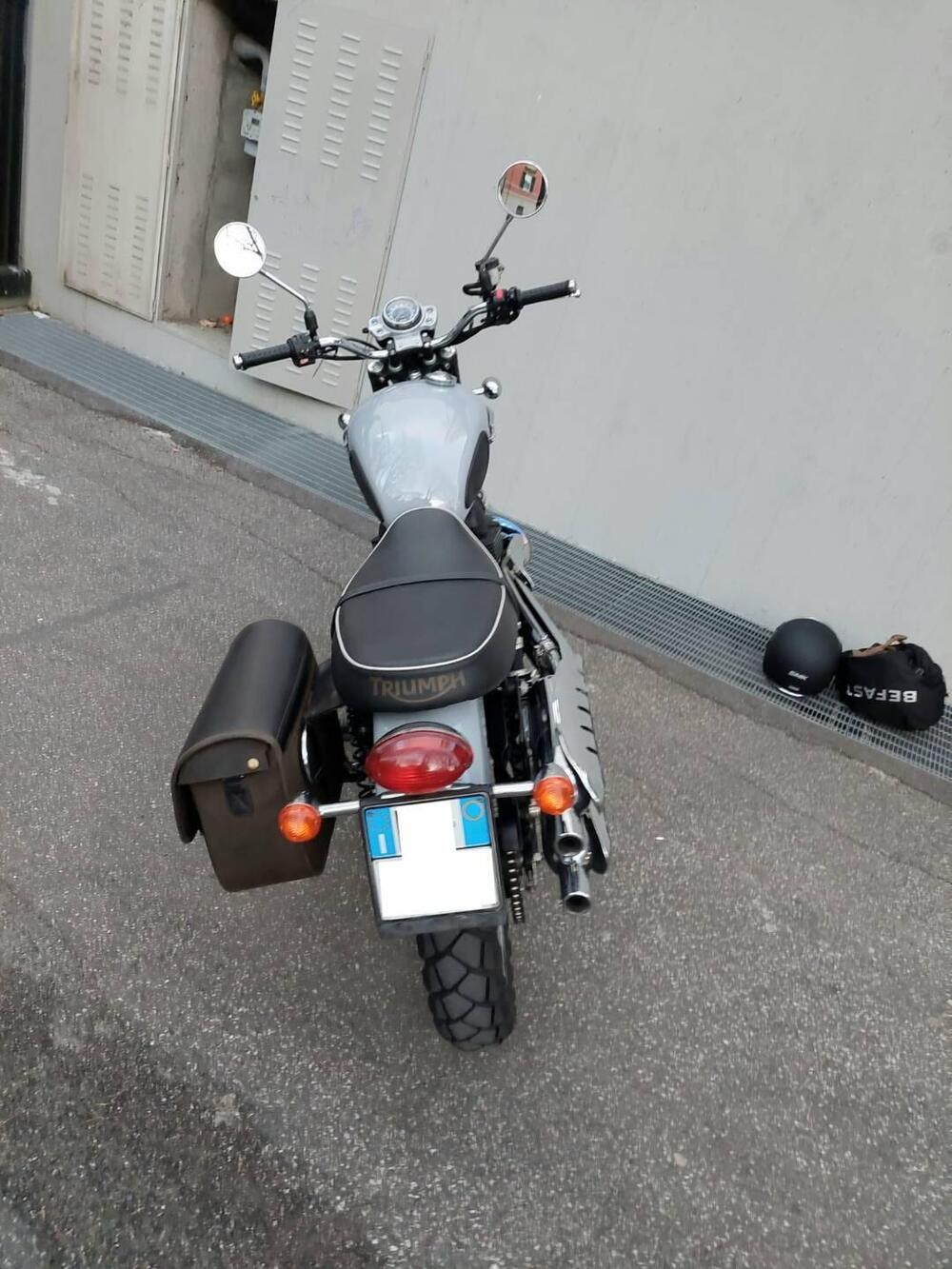 Triumph Scrambler (2006 - 17) (4)