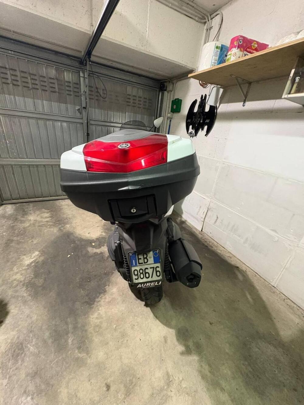 Yamaha X-Max 400 (2013 - 16) (4)