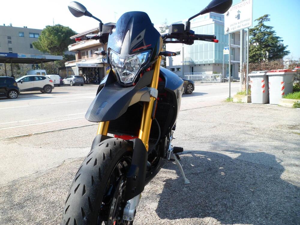 Aprilia Dorsoduro 900 (2017 - 20) (3)