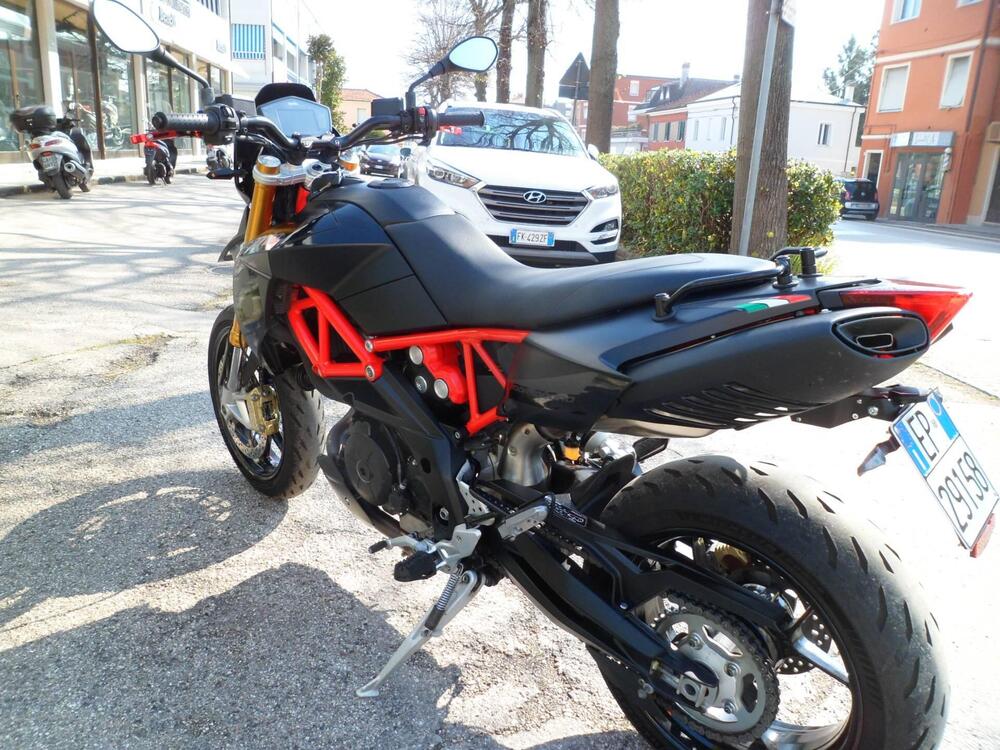 Aprilia Dorsoduro 900 (2017 - 20) (5)