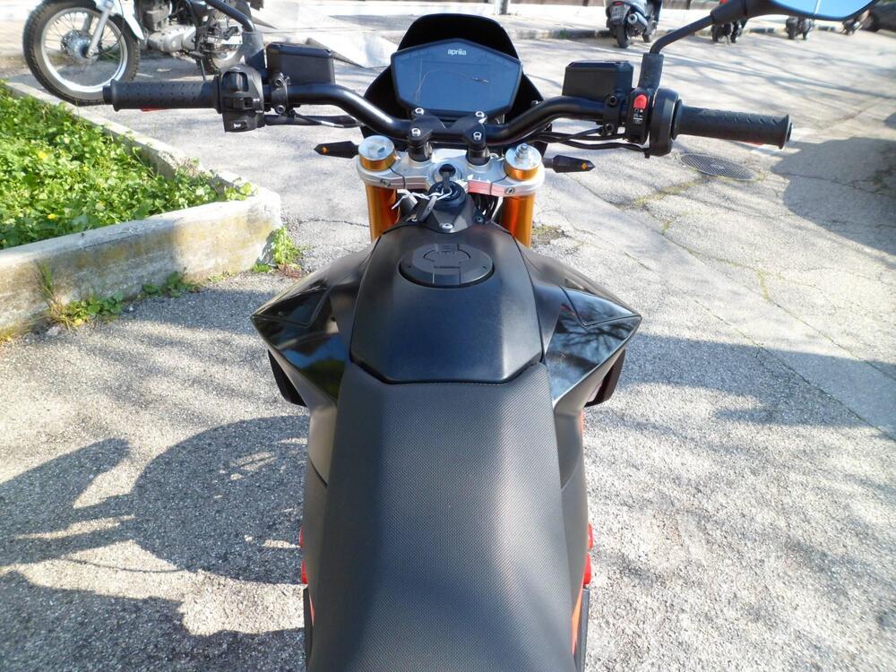 Aprilia Dorsoduro 900 (2017 - 20) (7)