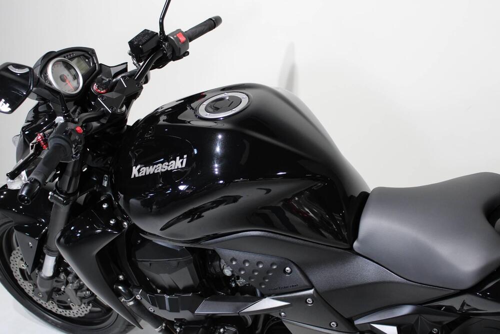 Kawasaki Z 750 (2007 - 14) (5)