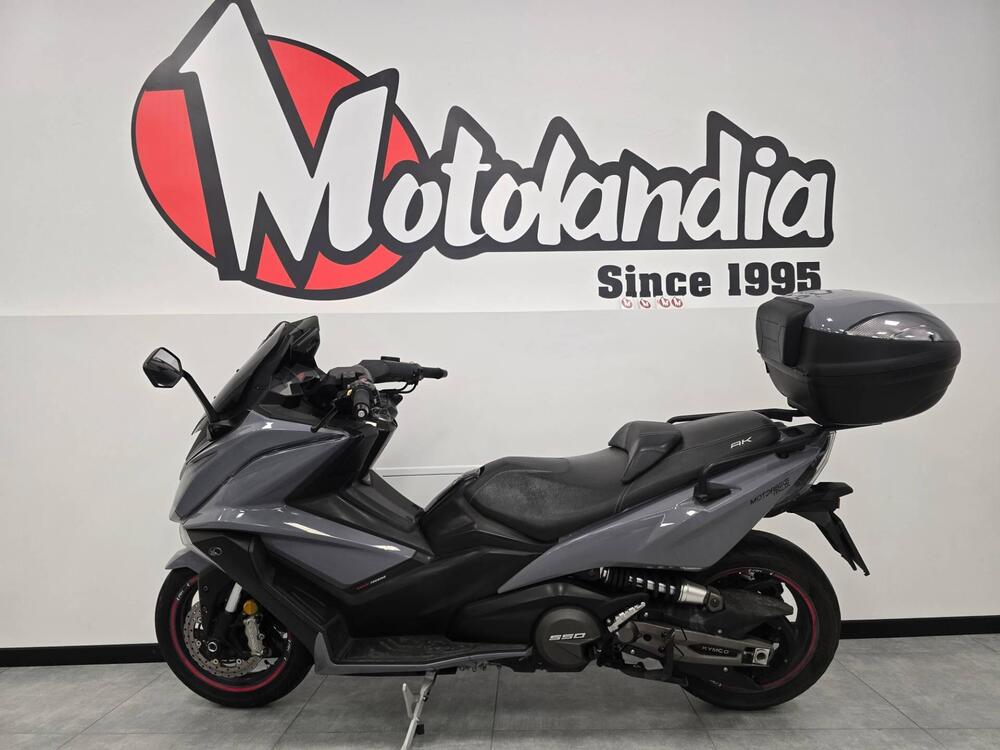 Kymco AK 550 (2017 - 19) (2)