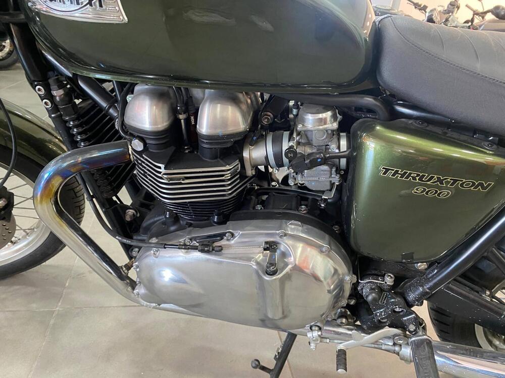 Triumph Thruxton 900 (2004 - 15) (9)