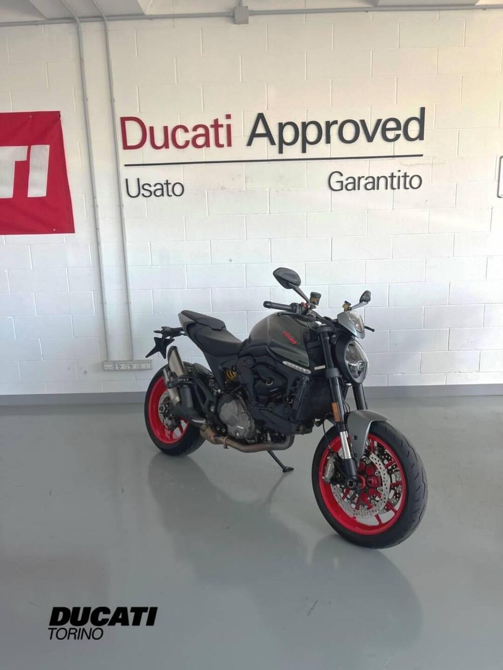 Ducati Monster 937 + (2021 - 25) (2)