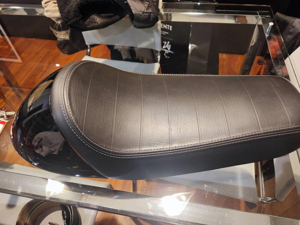 Royal Enfield Continental GT 650 Chrome (2020) (11)