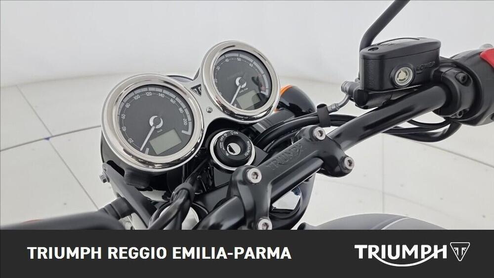 Triumph Bonneville T120 Black (2026) (10)