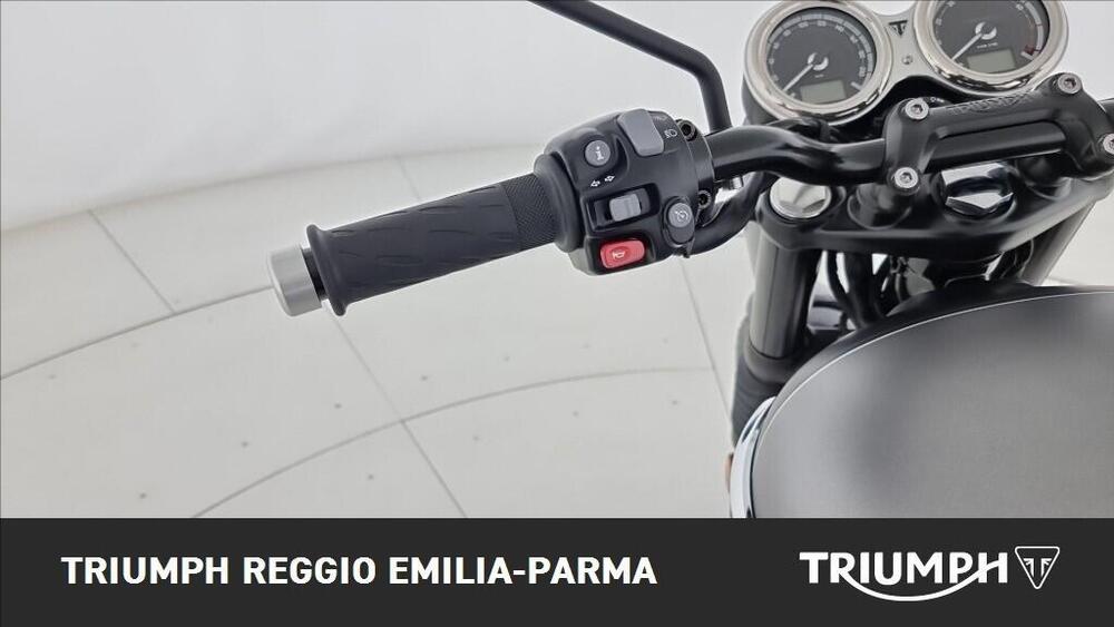 Triumph Bonneville T120 Black (2026) (12)