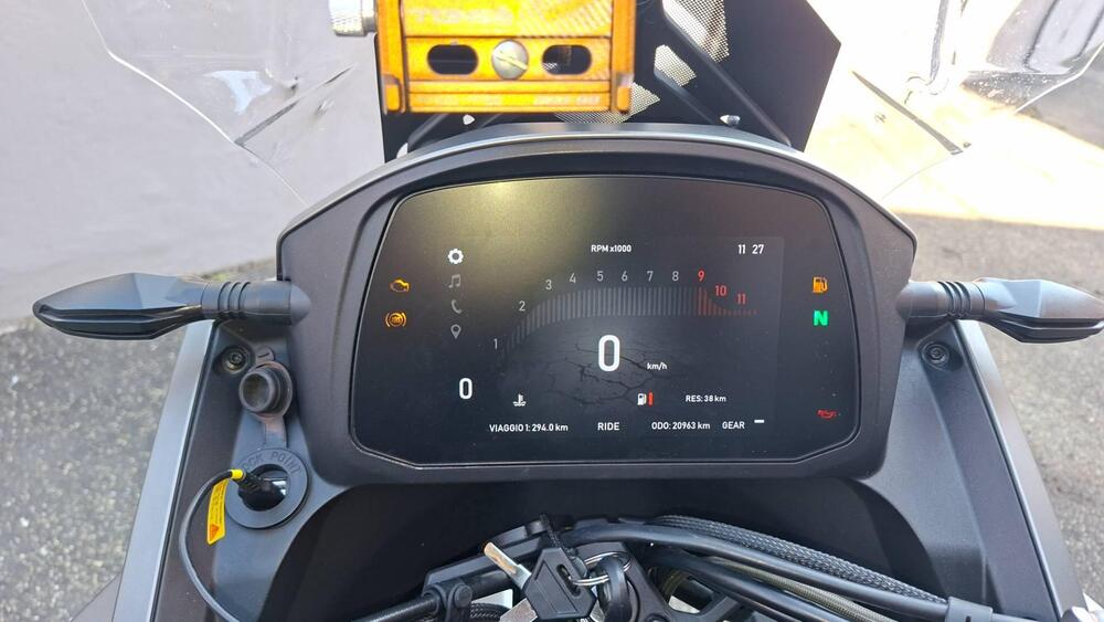 Moto Morini X-Cape 650 (2021 - 26) (8)