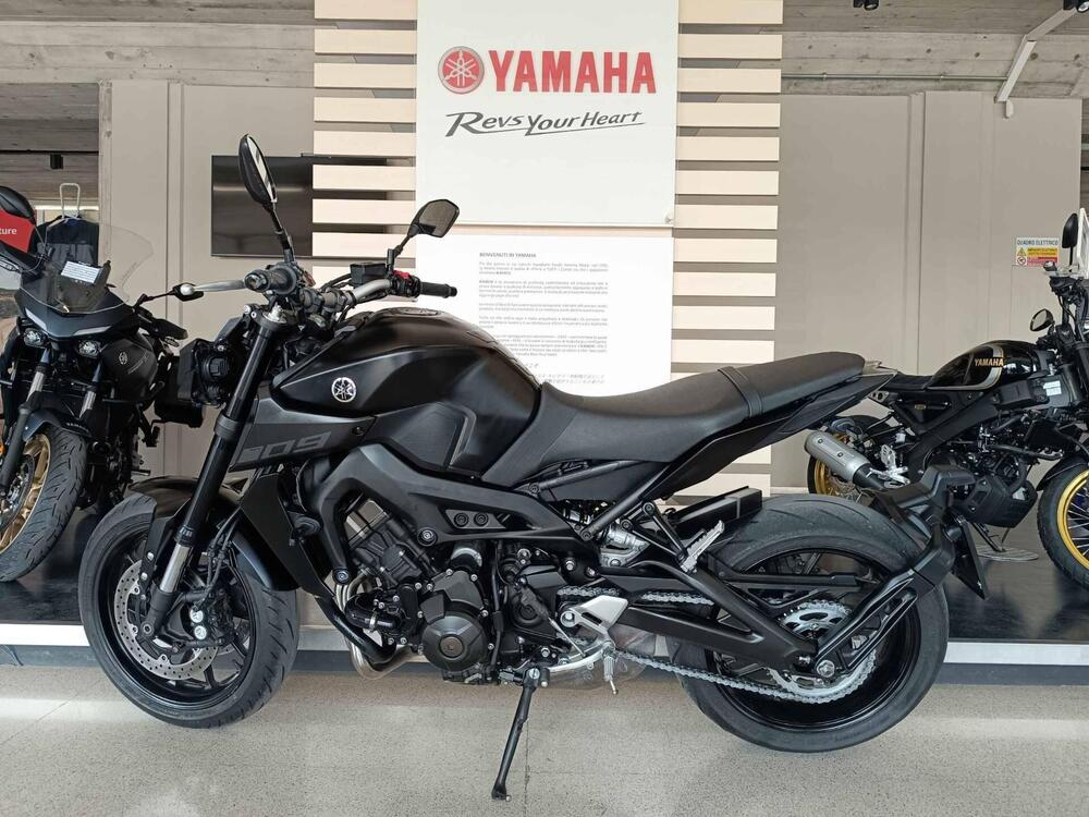 Yamaha MT-09 (2017 - 20) (5)