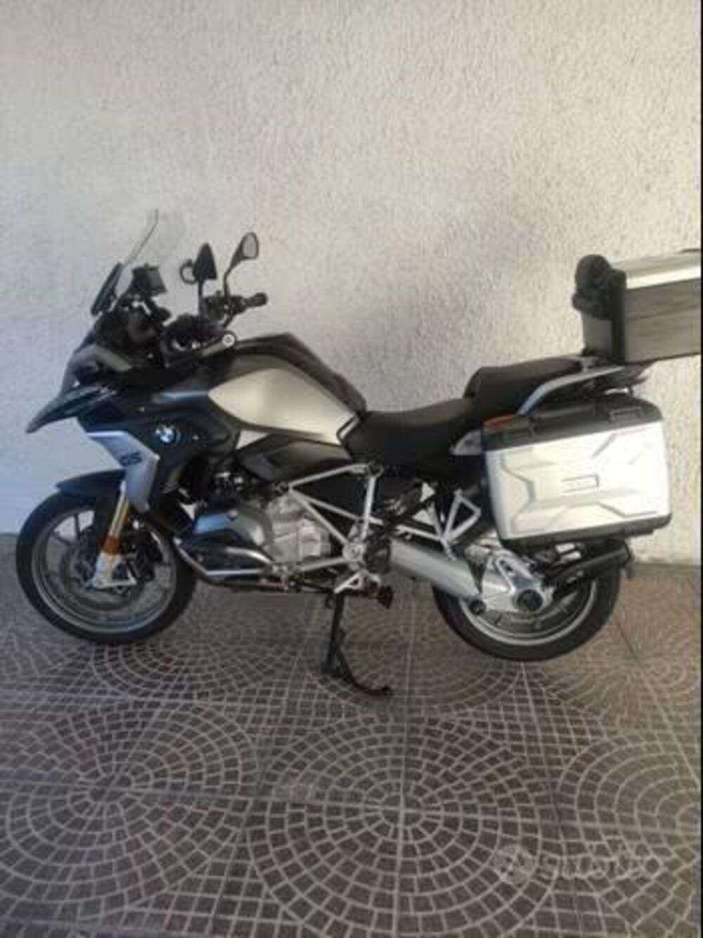 Bmw R 1200 R (2017 - 18)