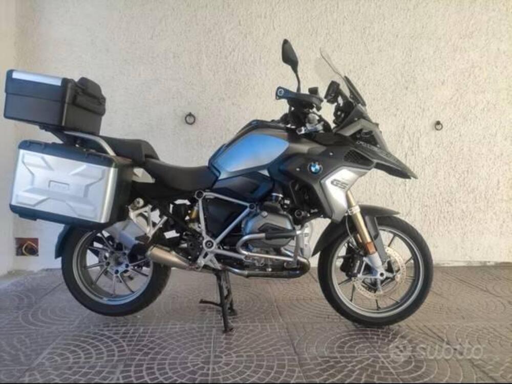 Bmw R 1200 R (2017 - 18) (2)