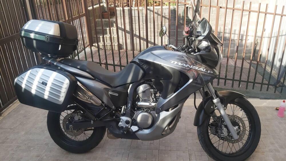 Honda Transalp XL 700 V (2007 - 2013) (6)