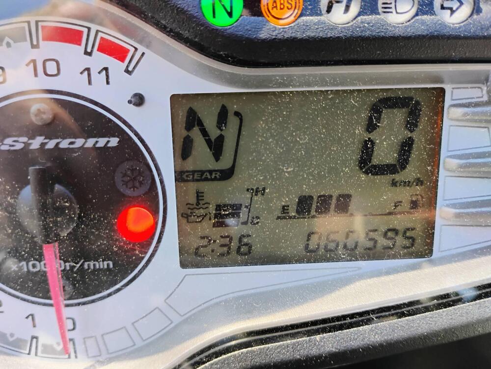 Suzuki V-Strom 650 ABS (2011 - 17) (5)