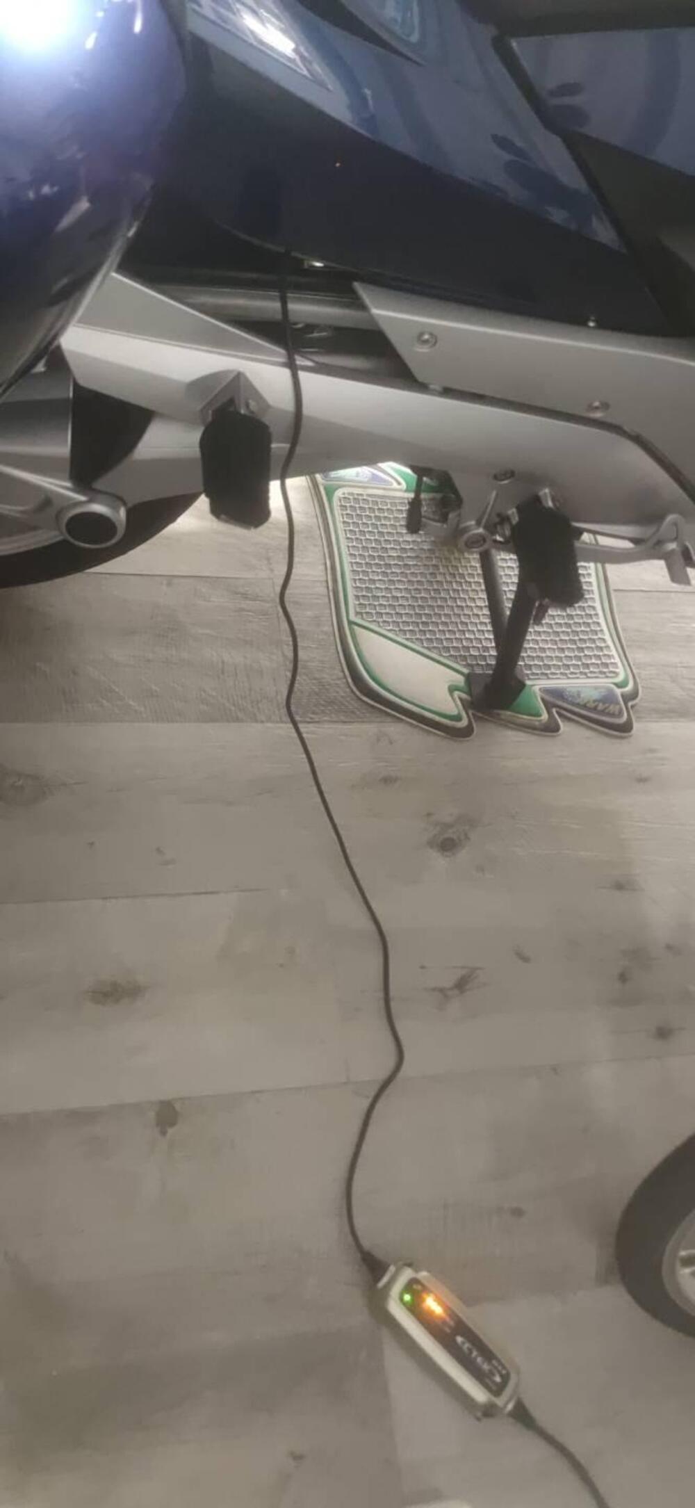 Bmw R 1200 RT (2008 - 09) (3)