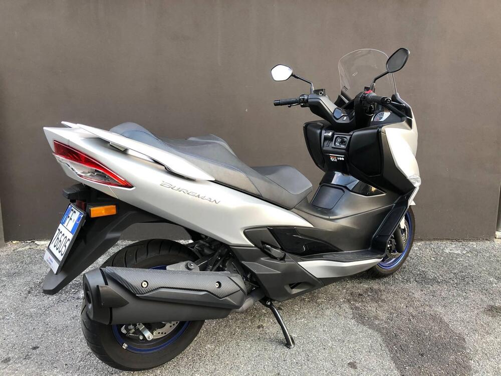 Suzuki Burgman 400 (2022 - 24) (2)