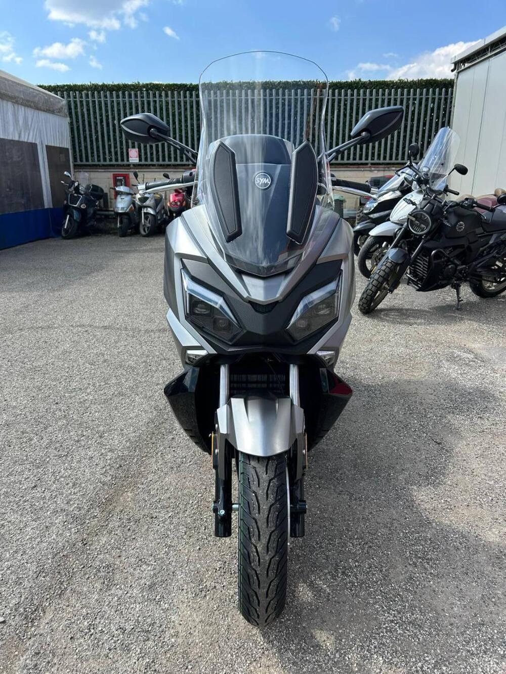 Sym Joyride 300 (2025 - 26) (3)