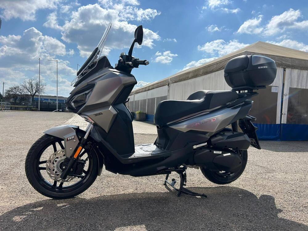 Sym Joyride 300 (2025 - 26) (4)