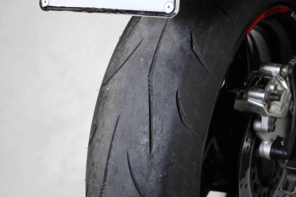 Ducati Monster 696 (2008 - 13) (8)