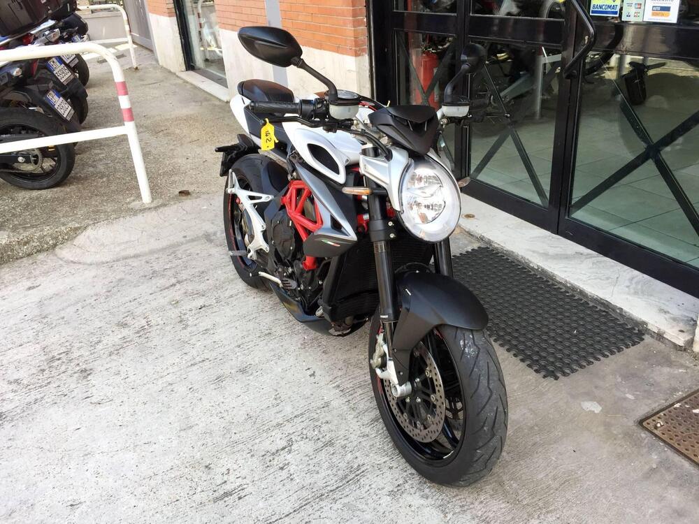 MV Agusta Brutale 800 RR (2017 - 20) (2)