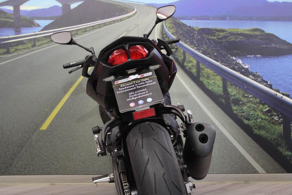 Yamaha FZ8 (2010 - 12) (16)