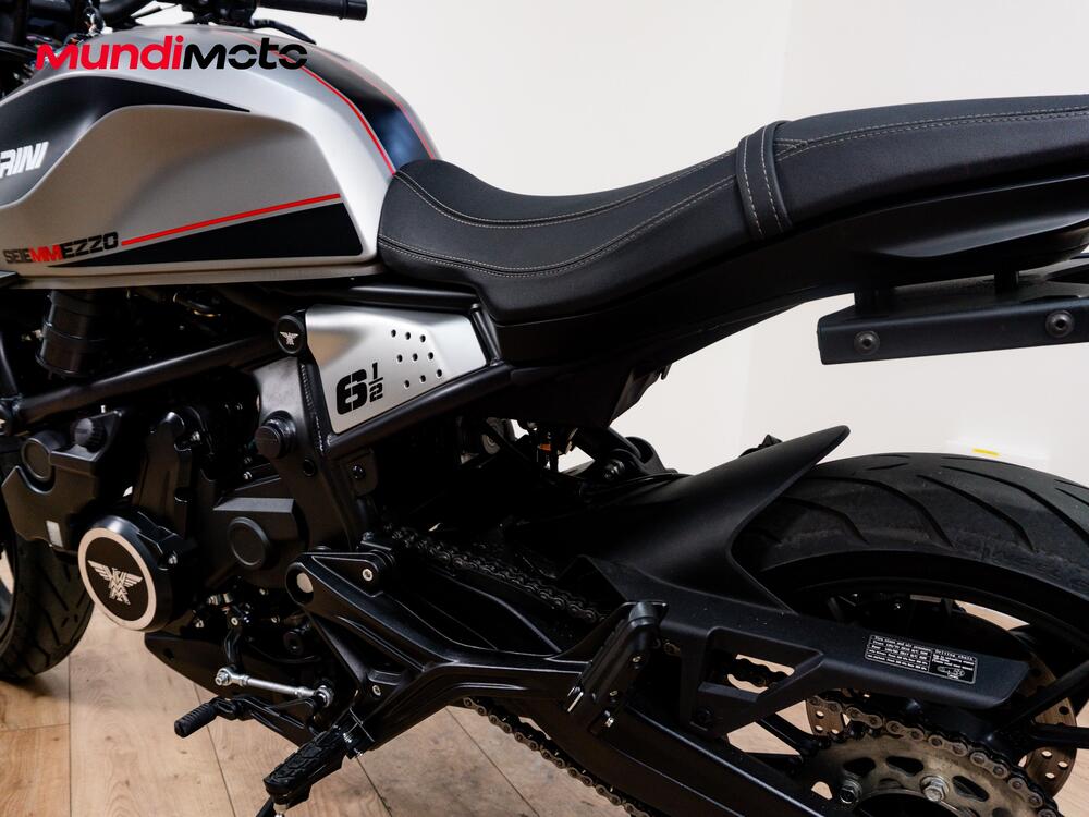 Moto Morini SEIEMMEZZO STR (2022 - 26) (8)