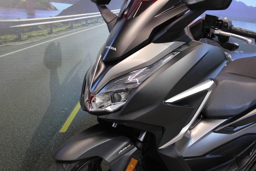 Honda Forza 350 (2022 - 24) (8)