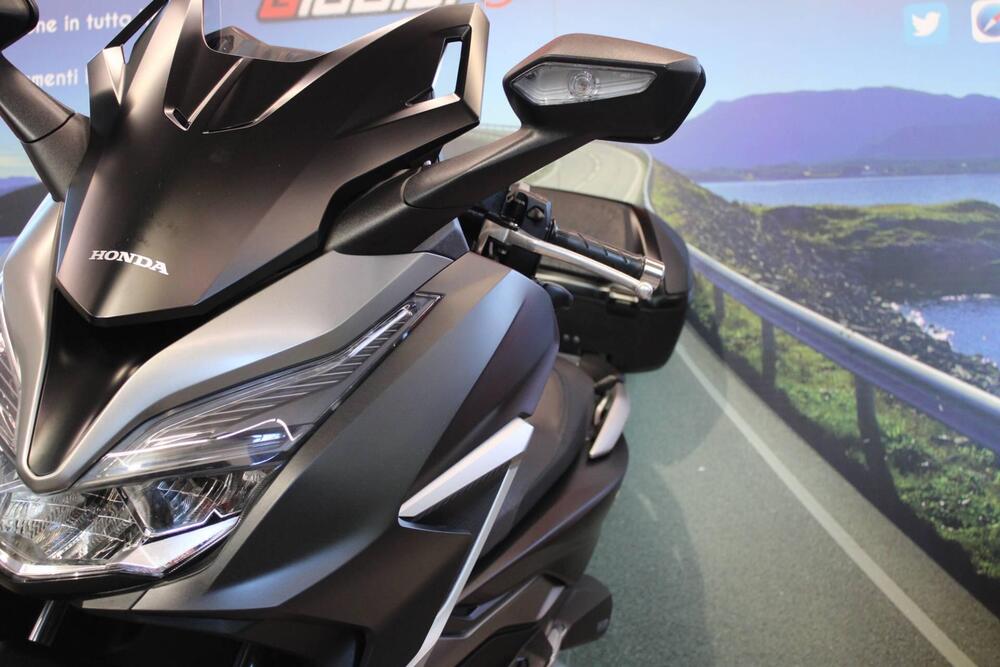 Honda Forza 350 (2022 - 24) (11)