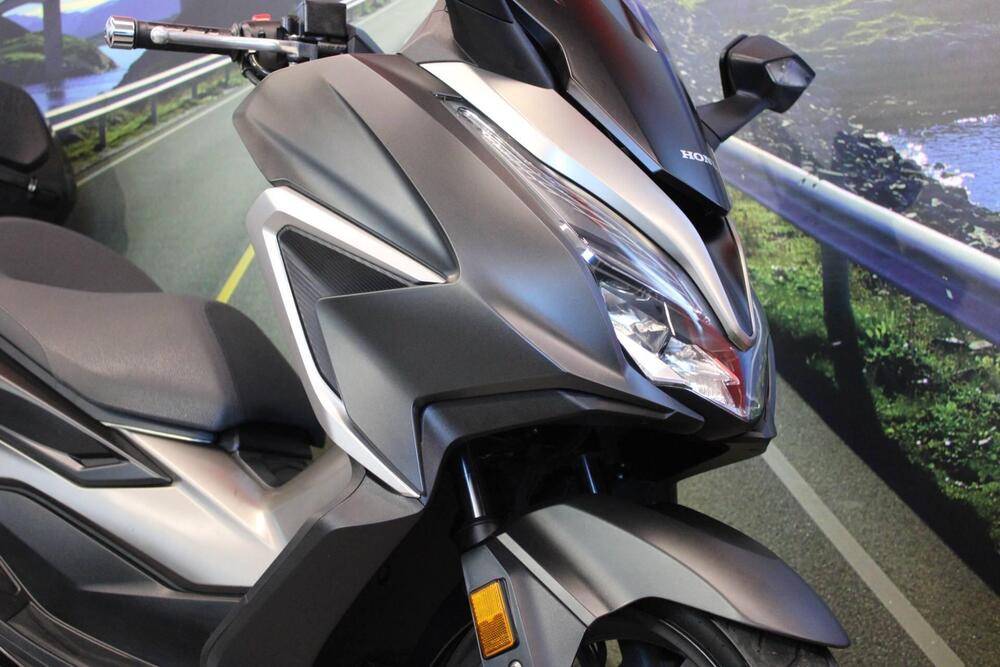 Honda Forza 350 (2022 - 24) (12)