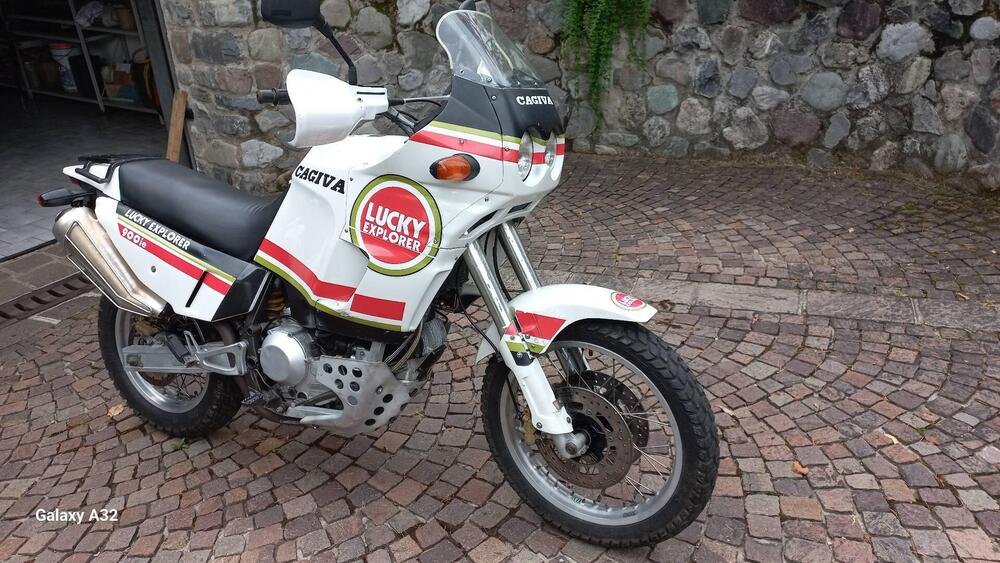Cagiva 900AC