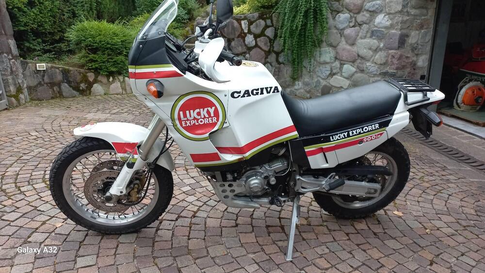 Cagiva 900AC (2)