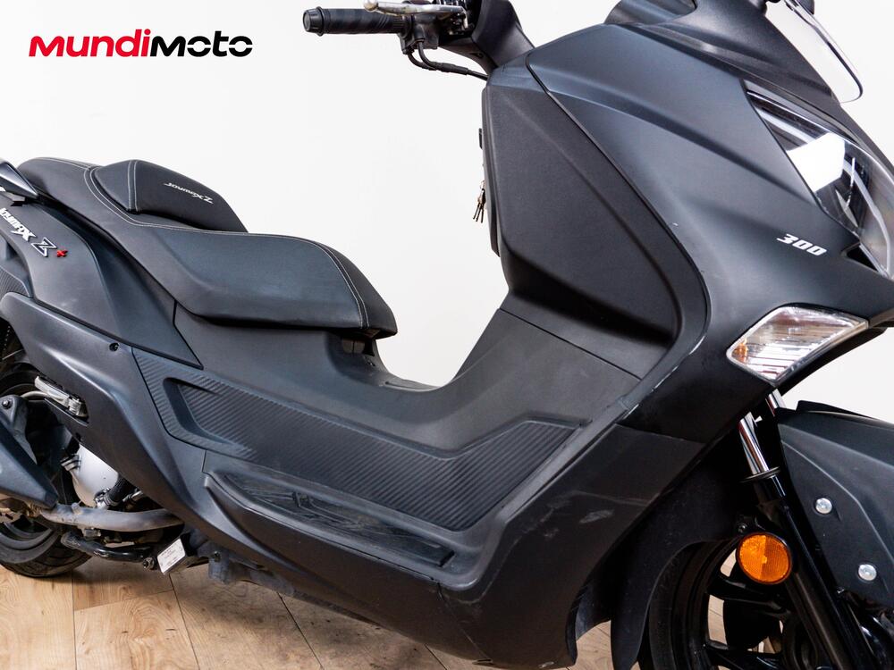 Sym Joymax 300 Z+ (2021 - 24) (5)