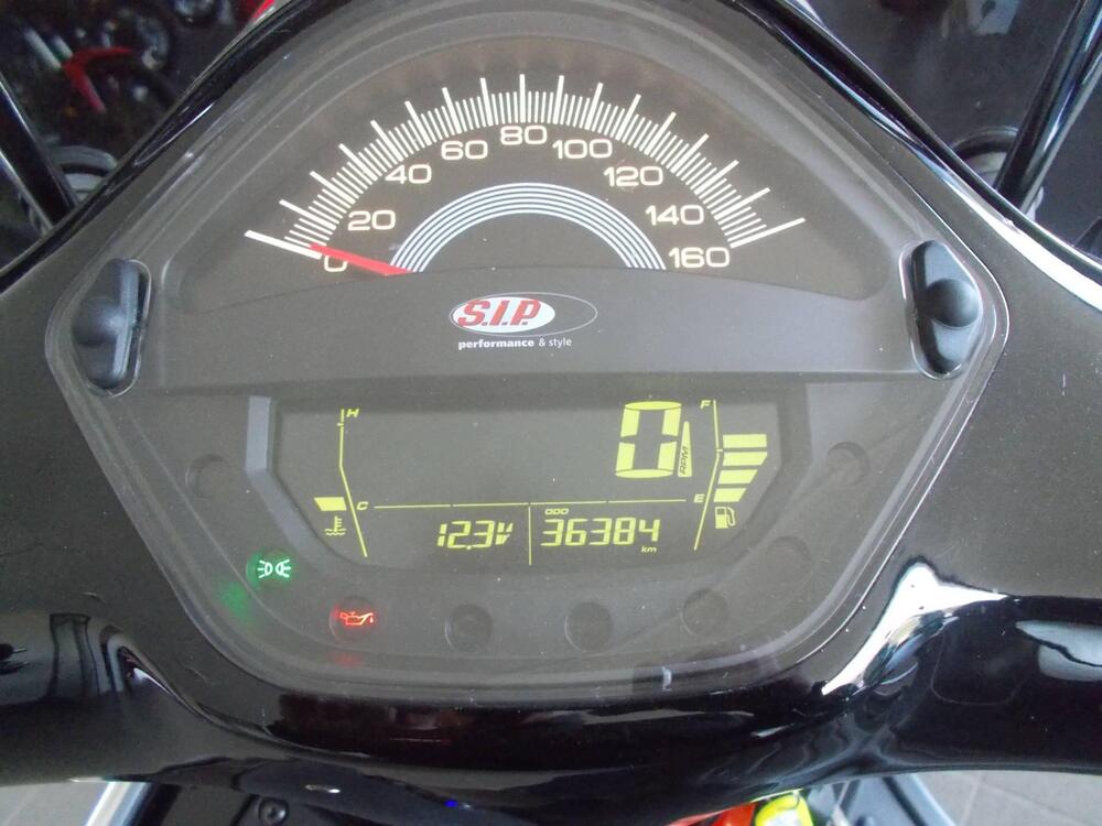 Vespa GTS 300 (2010 - 14) (6)