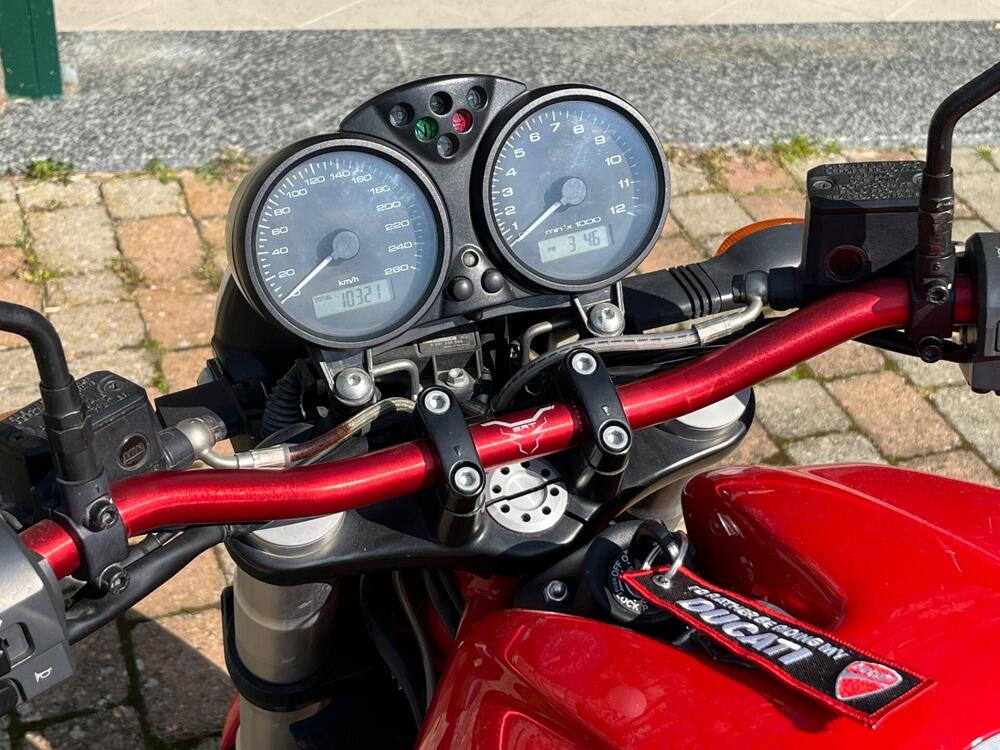 Ducati Monster 695 (2006 - 08) (3)