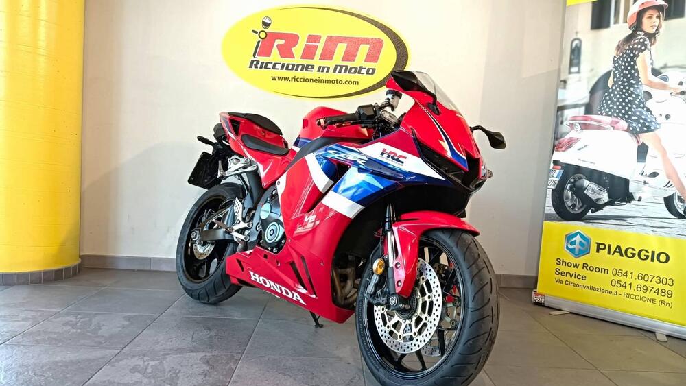 Honda CBR 600 RR (2024 - 26) (2)