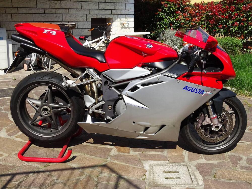 MV Agusta F4 750 S 1+1 (2000 - 02) (5)