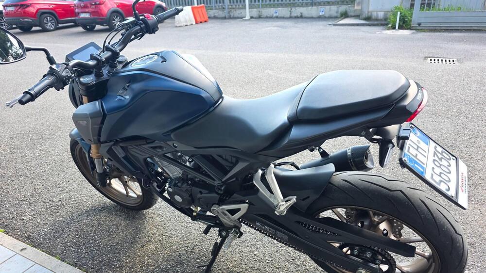 Honda CB 125 R (2024 - 26) (4)