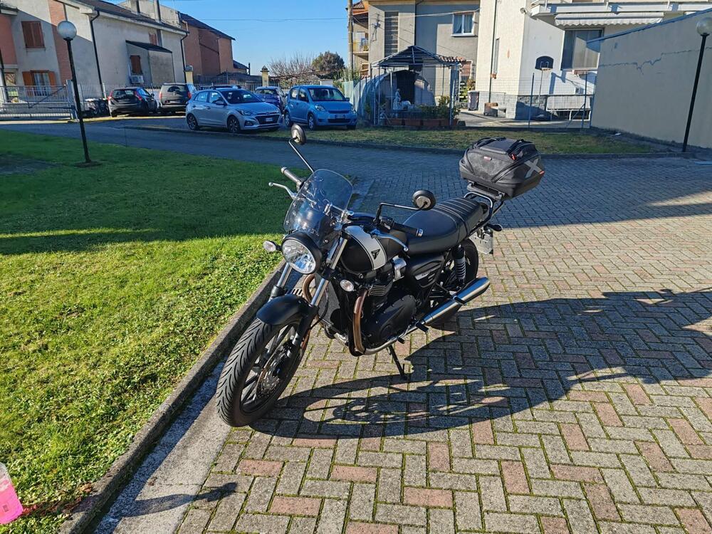 Triumph Speed Twin 900 (2023 - 24) (2)