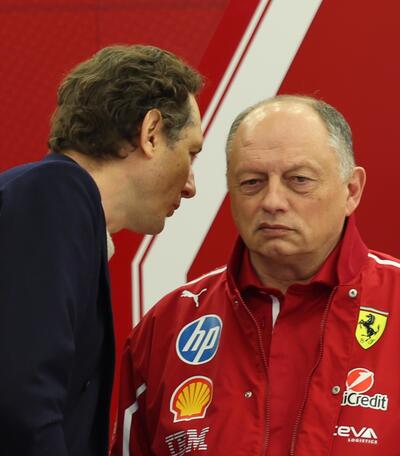 Ferrari, John Elkann senza filtri: &ldquo;Correre &egrave; imparare&rdquo;. Il museo degli errori del Drake diventa la svolta