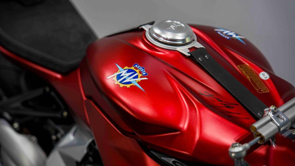 MV Agusta Superveloce 800 Ago (2021 - 23) (10)