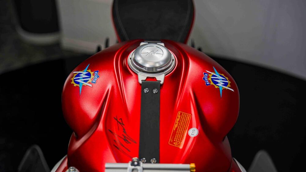 MV Agusta Superveloce 800 Ago (2021 - 23) (17)