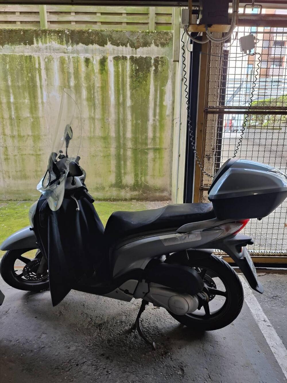 Honda SH 125 i (2009 - 12) (3)