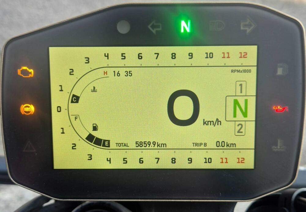 Benelli Leoncino 800 (2022 - 26) (5)