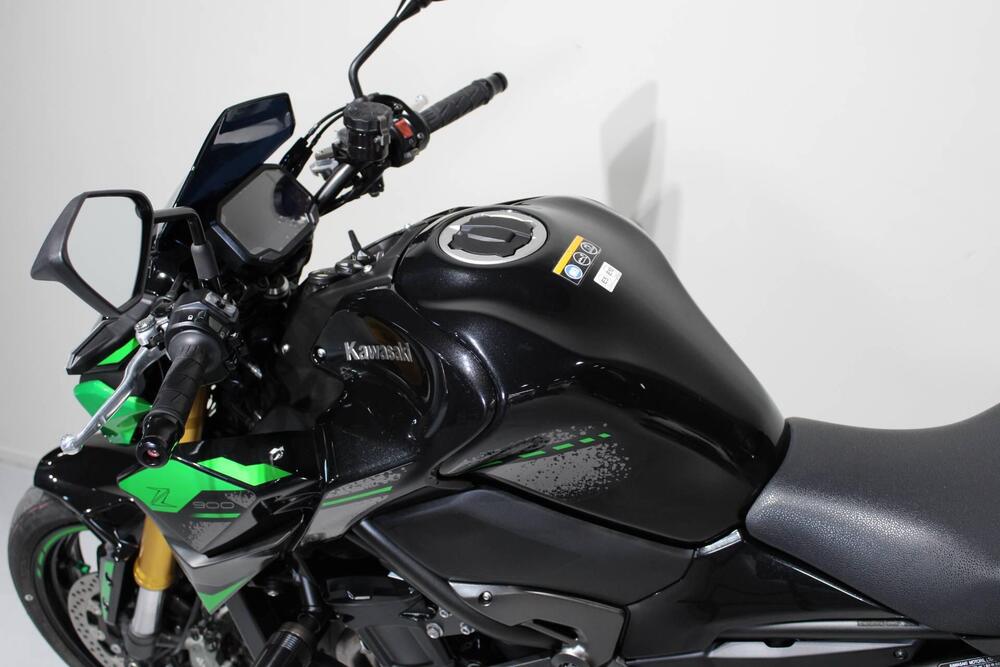 Kawasaki Z 900 SE (2022 - 24) (5)