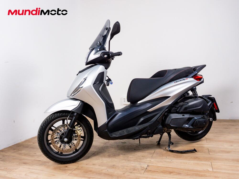 Piaggio Beverly 400 S (2025 - 26) (8)