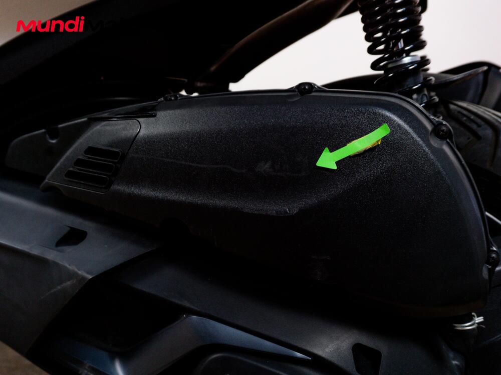 Piaggio Beverly 400 S (2025 - 26) (15)