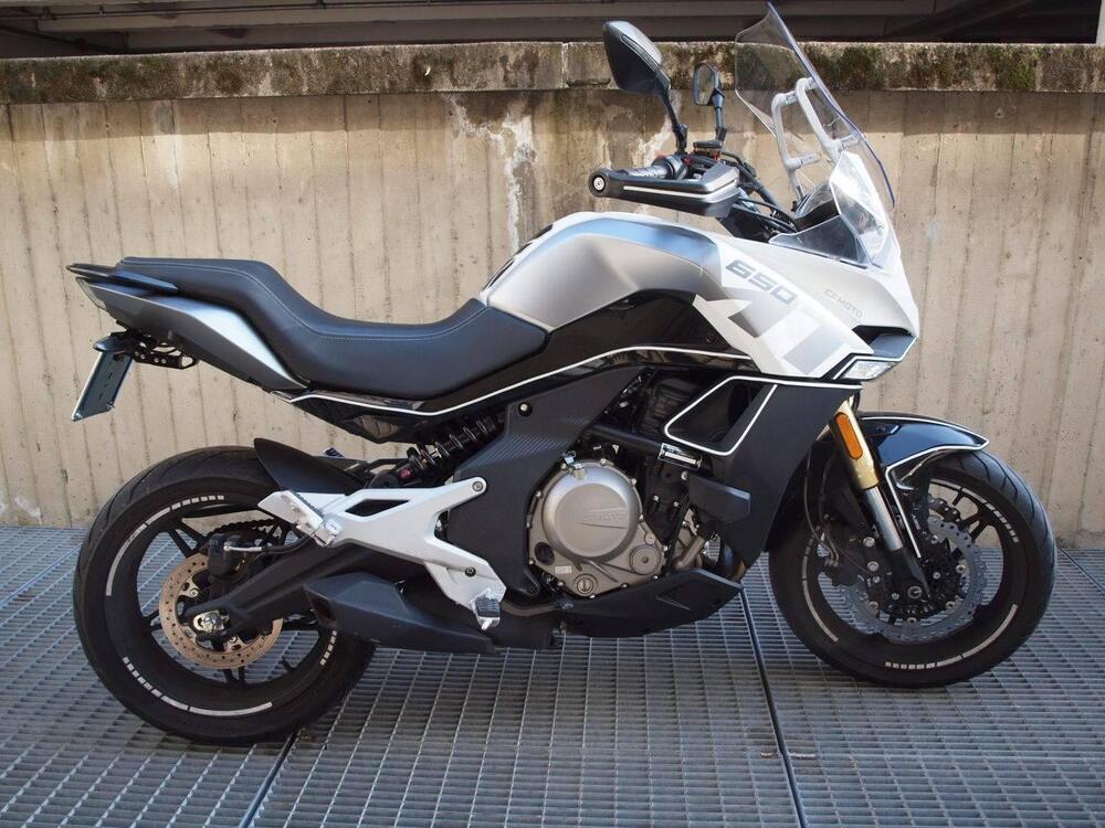 CFMOTO 650MT (2021 - 24)